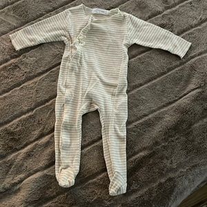 Zara baby (1-3) month bodysuit